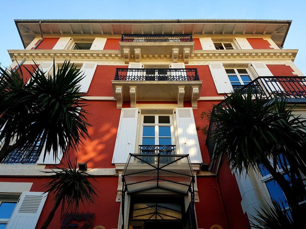Hotel & Espace Bien-Etre La Maison Du Lierre Biarritz Exterior photo